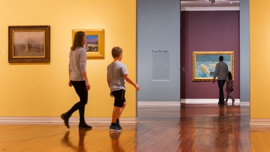 Discover the Best of Dunedin's Art Galleries | Bella Vista Motels