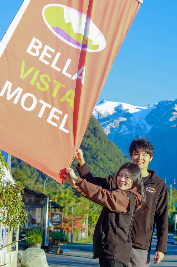 Franz Josef Glacier Travel Guide | Bella Vista