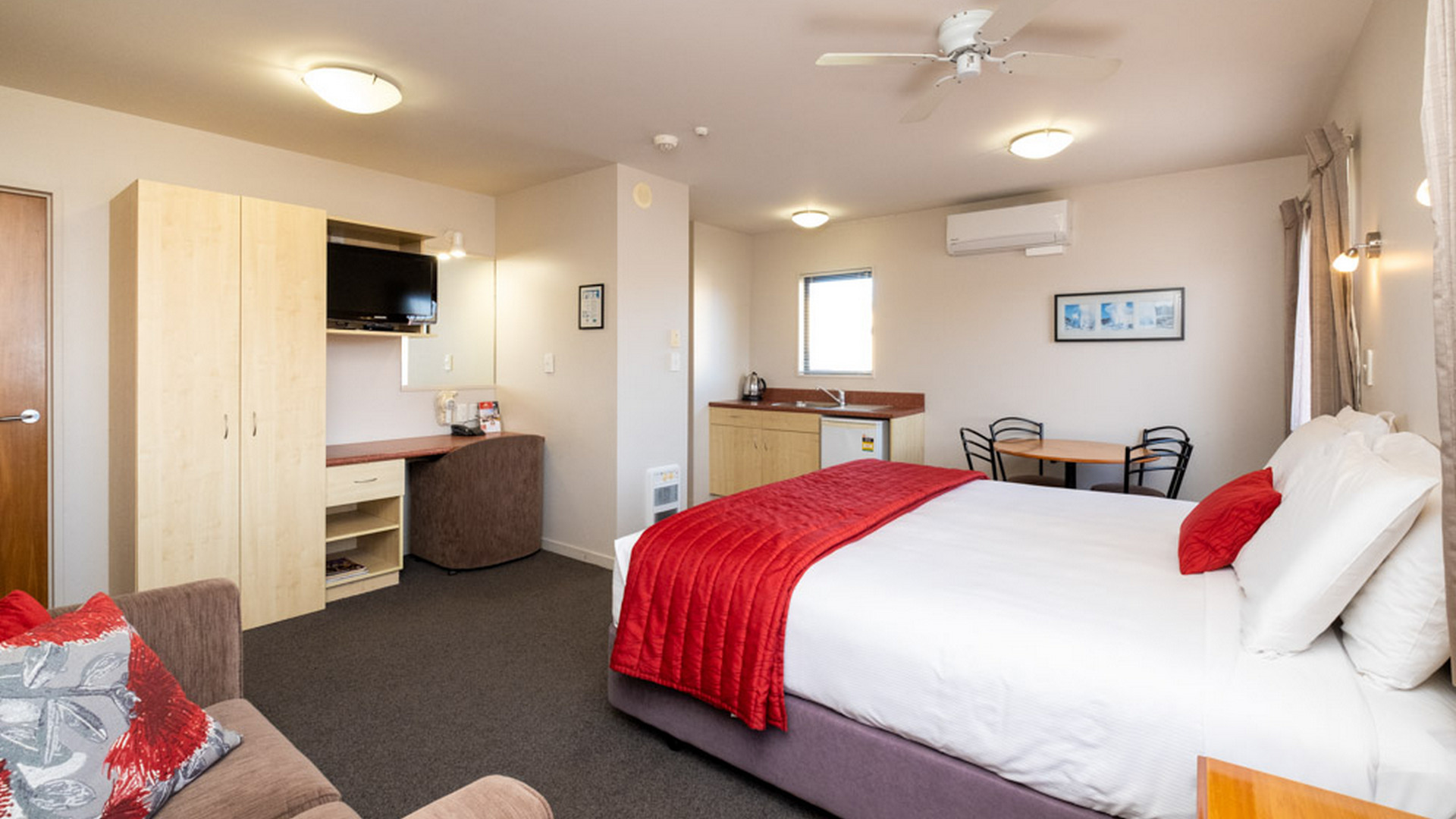 Family room Napier accommodation