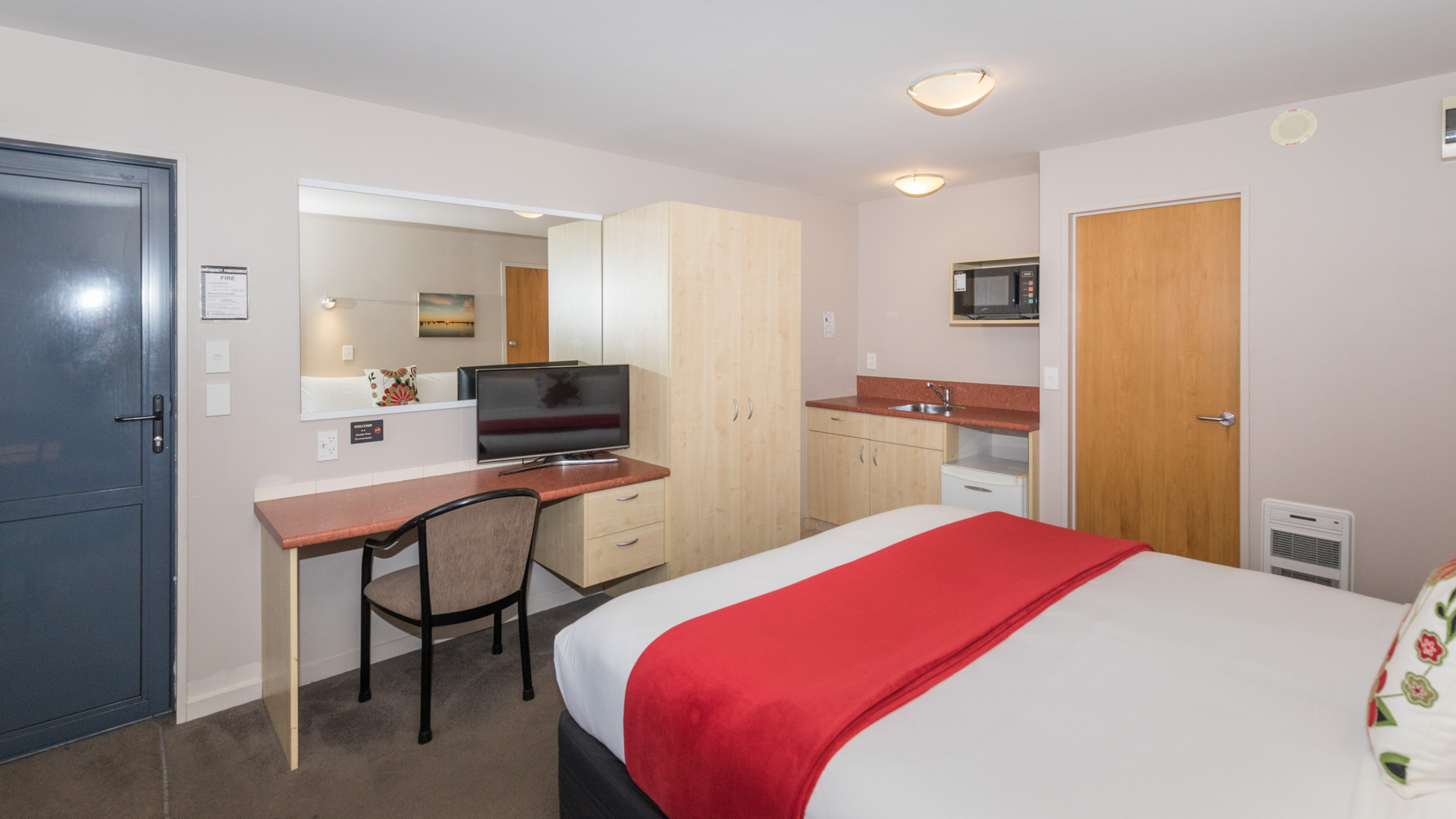 Motel Room Oamaru