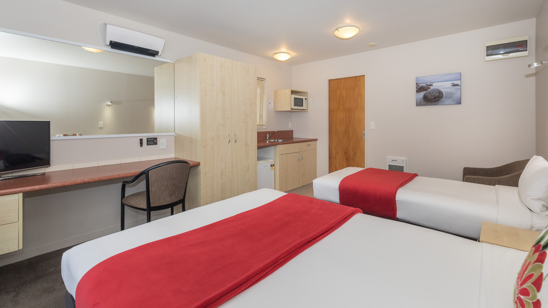 room_image