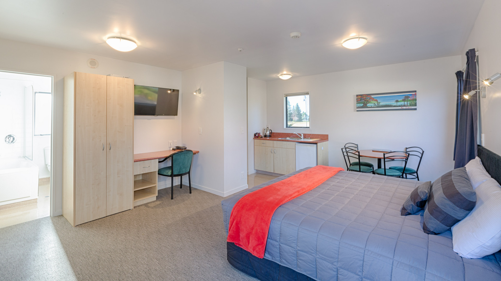 Large motel studio Te Anau