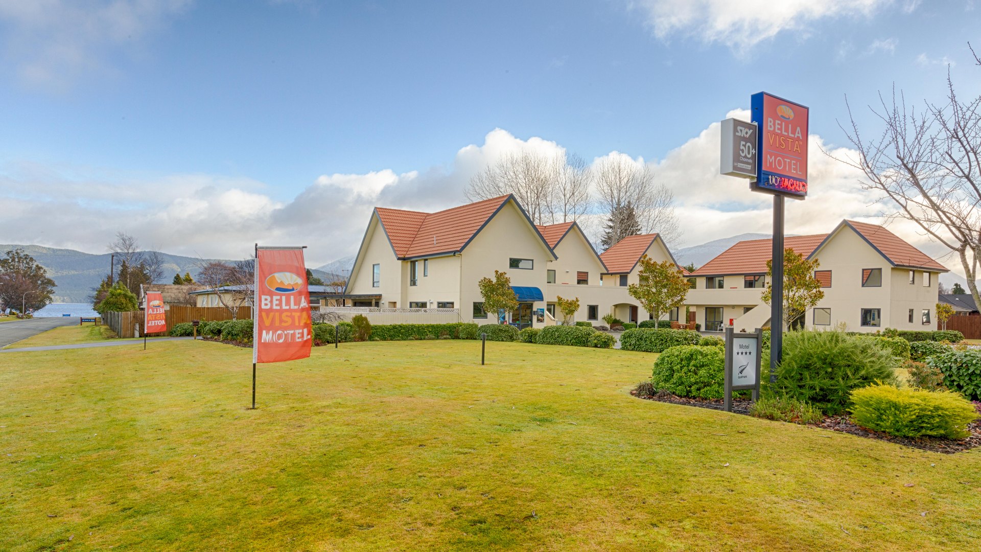 Lakeside Accommodation Te Anau Motel