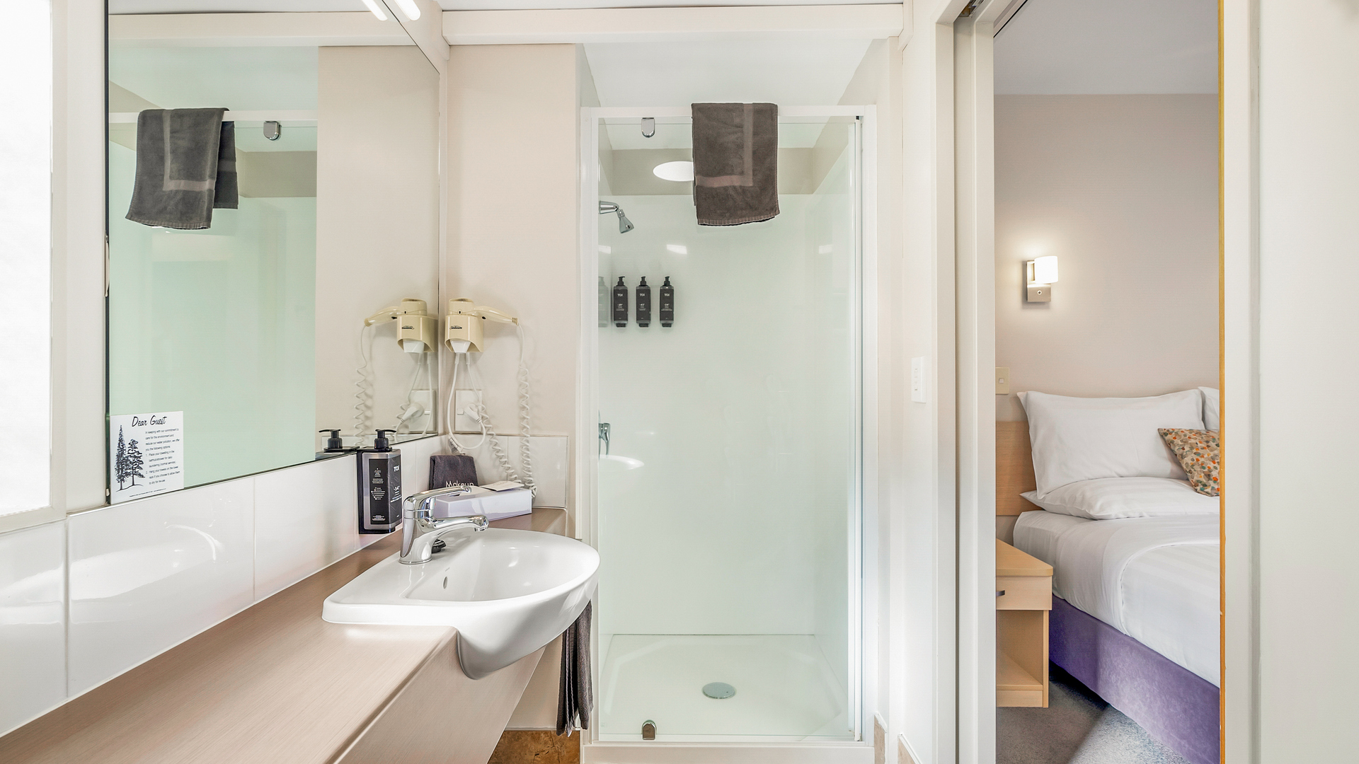 Studio bathroom Whangarei
