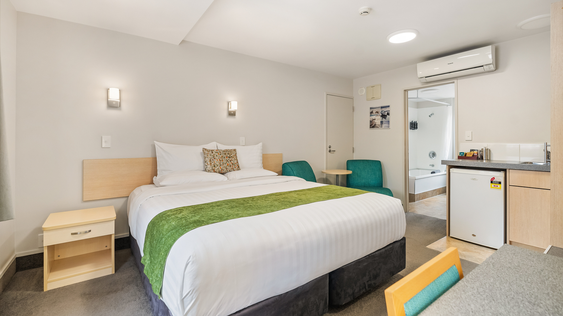 room_image