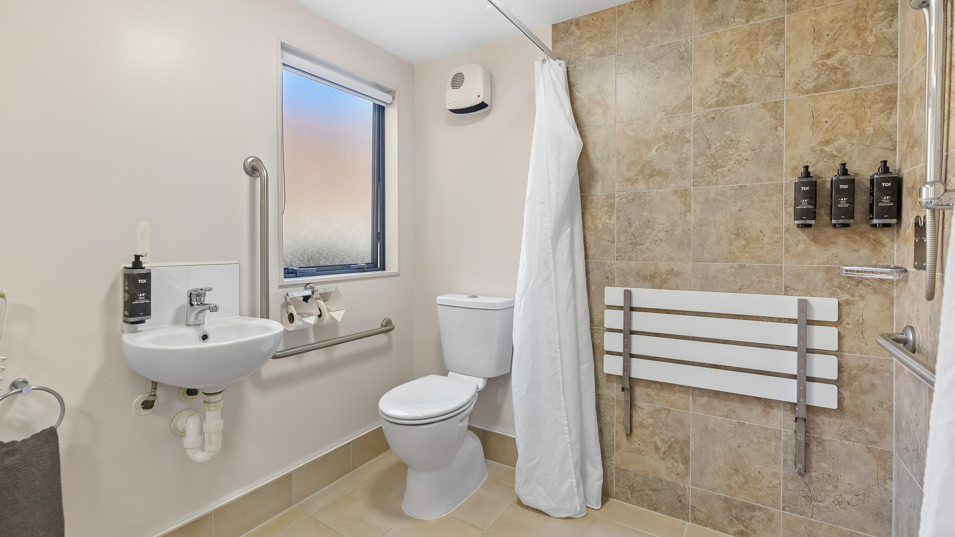 room_image