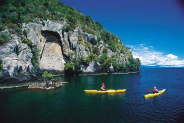 Local Attractions: Kayaking on Lake Taupo