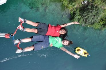 Local Attractions: Taupo Bungy