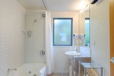 Spa Studio Bathroom