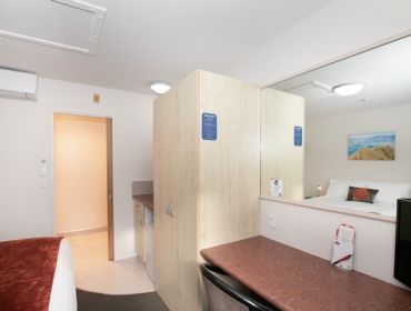 Compact Studio