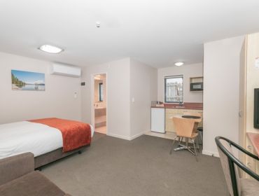 One Bedroom Unit